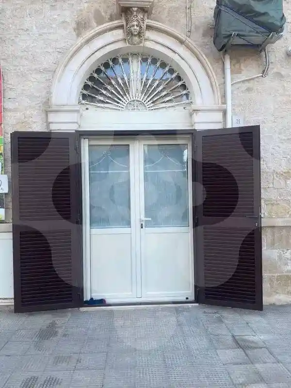 Casa indipendente in affitto a Bari