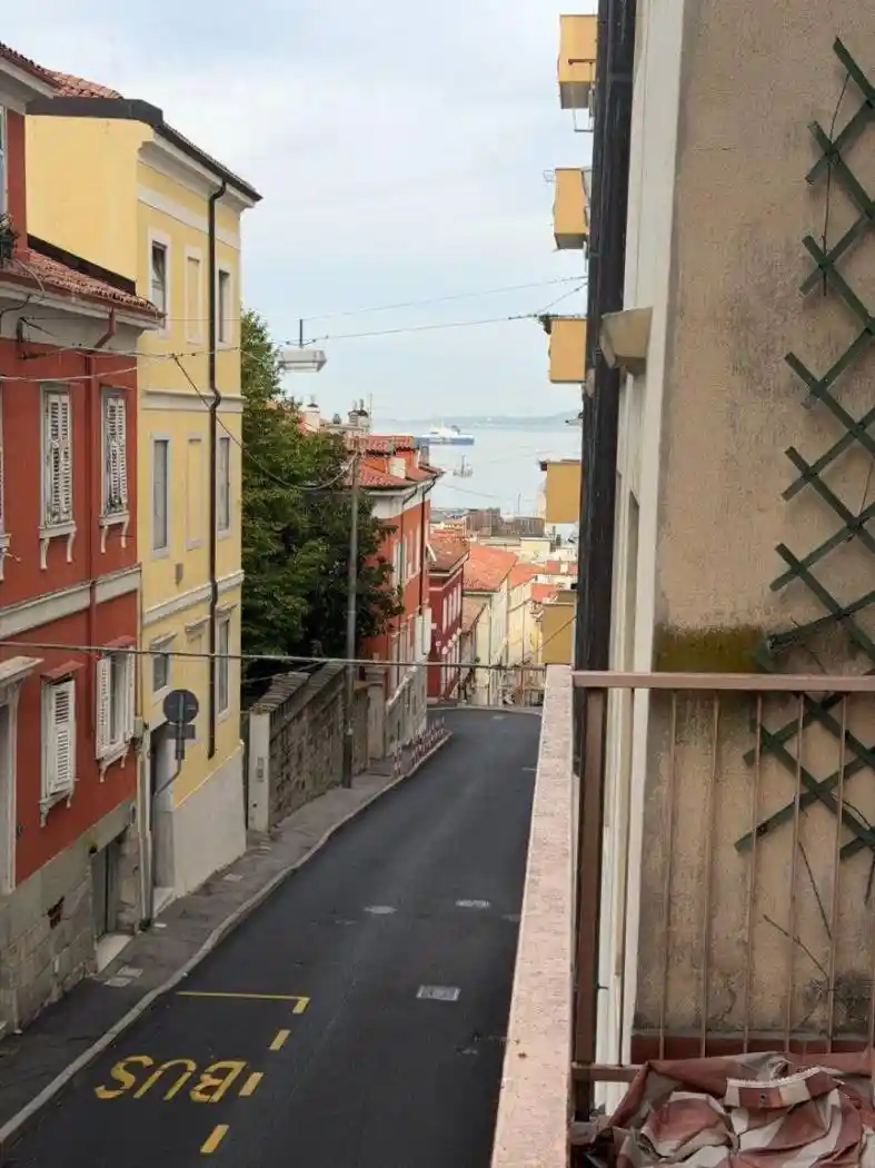 Appartamento in vendita a Trieste