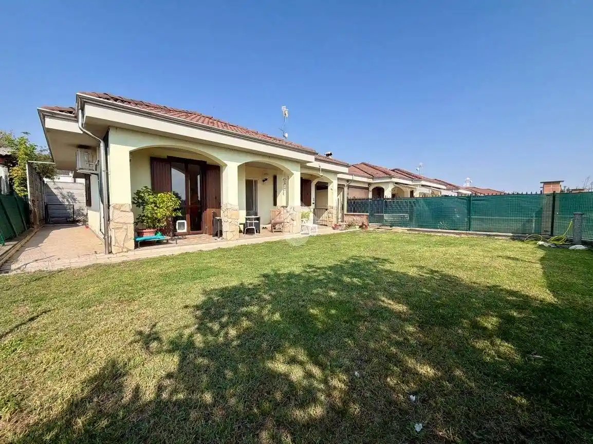 Casa indipendente in vendita a Crescentino