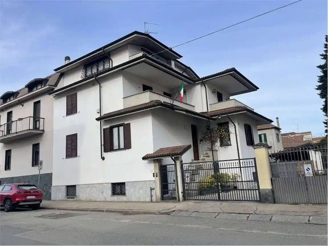 Casa indipendente in vendita a Alessandria