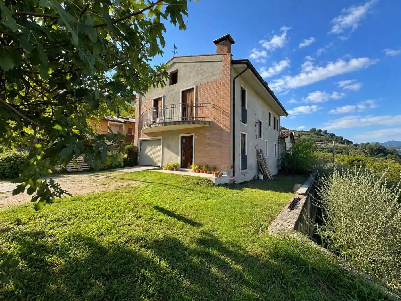Rustico - Casale in vendita a San Giovanni Ilarione
