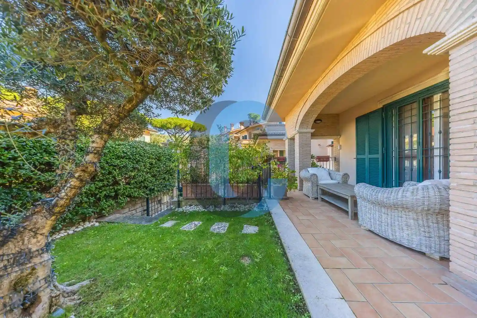 Villa - foto 2