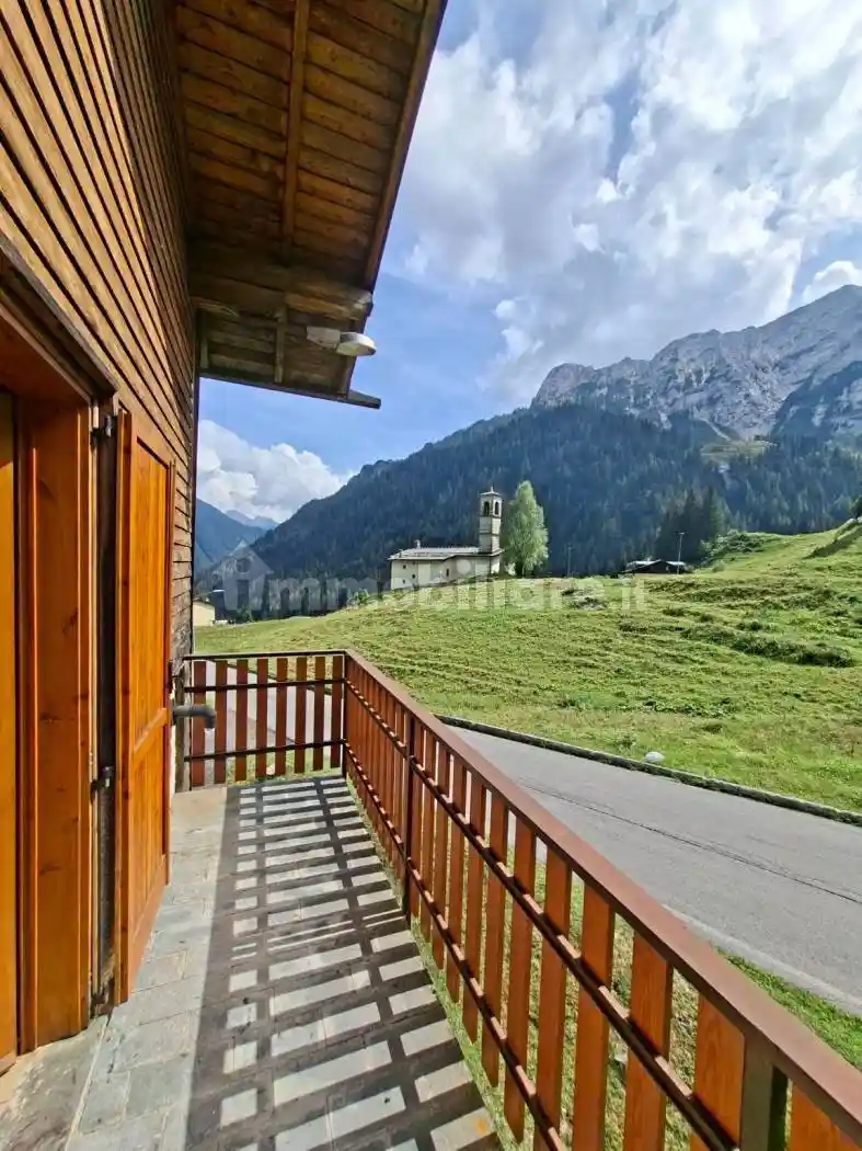 Appartamento in vendita a Valleve
