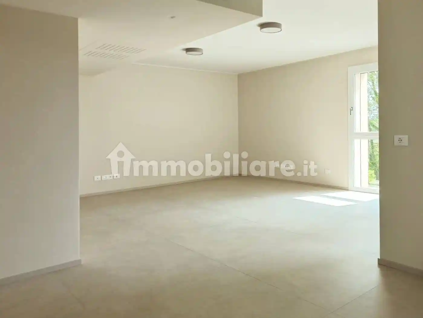 Appartamento in vendita a Lomazzo