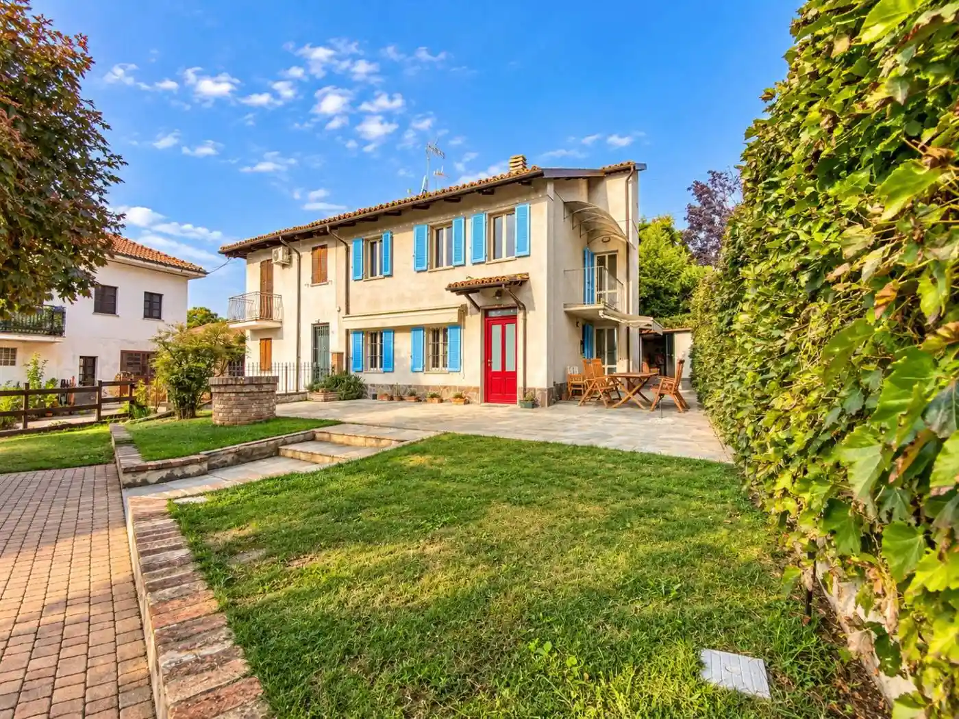 Villa in vendita a Neive