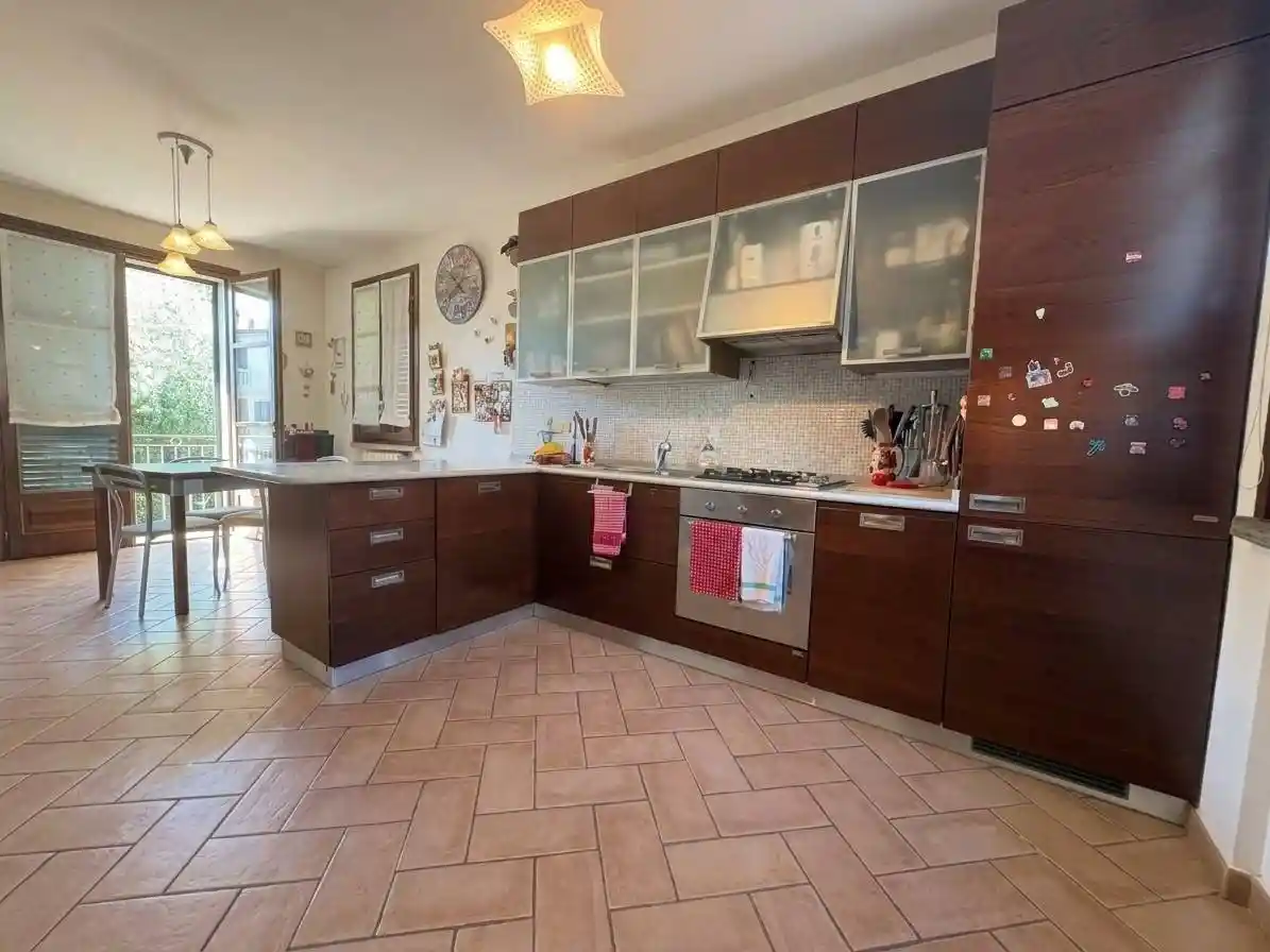 Villa in vendita a Collesalvetti