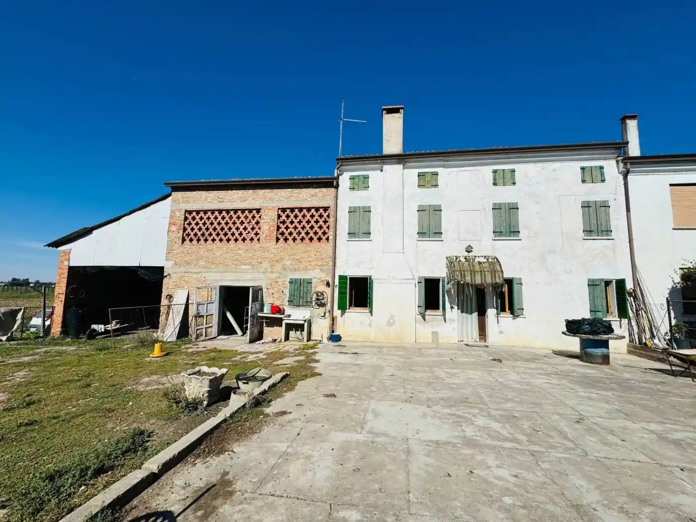 Rustico - Casale in vendita a Legnago