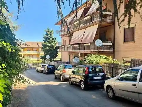 Appartamento in vendita a Monte Porzio Catone