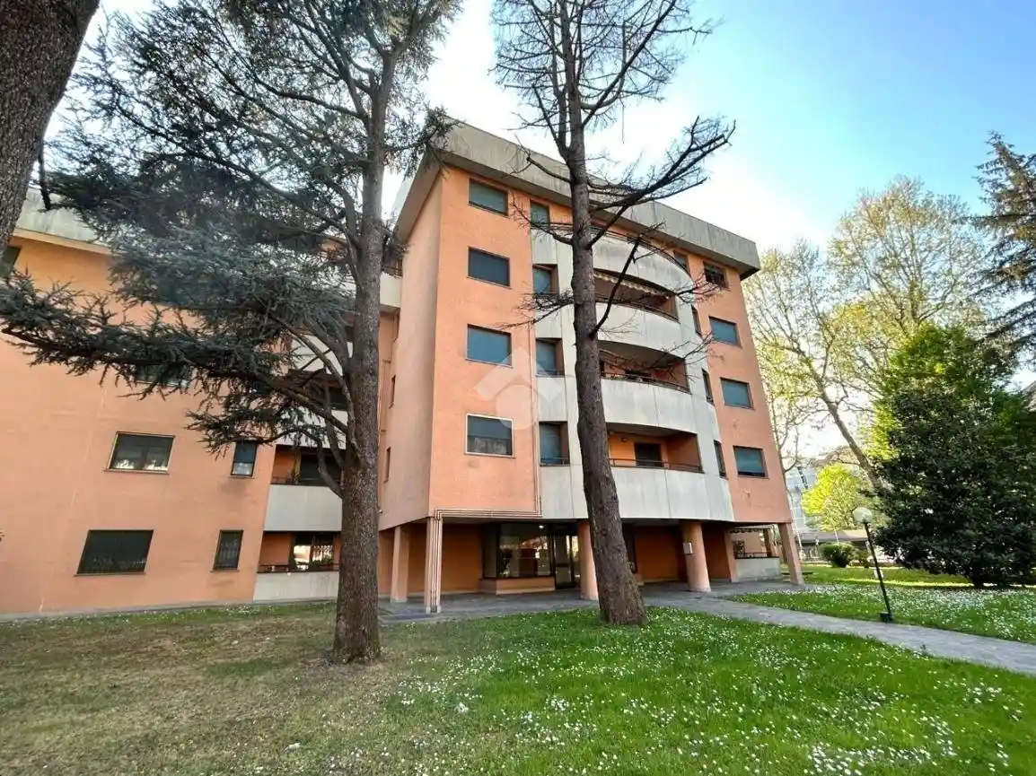 Appartamento in affitto a Legnano