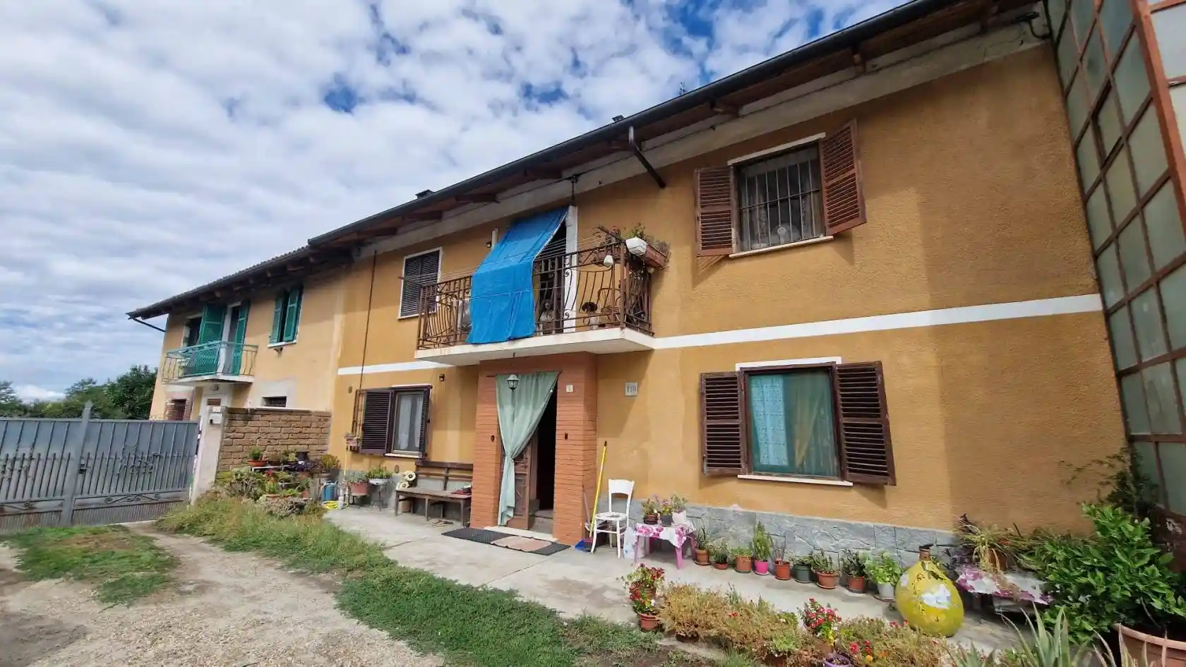 Casa indipendente in vendita a Ferrere