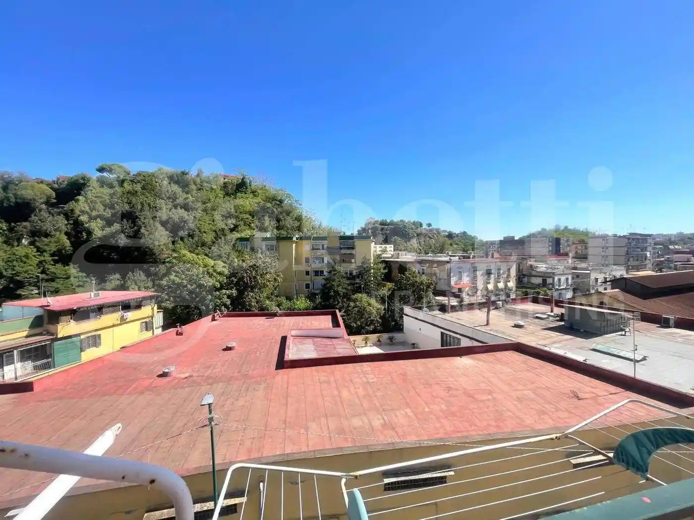 Appartamento in affitto a Napoli