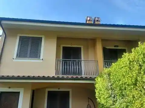 Villa in vendita a Nepi