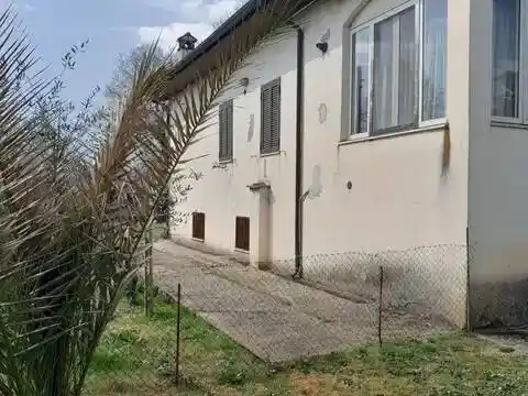Villa in vendita a Nepi