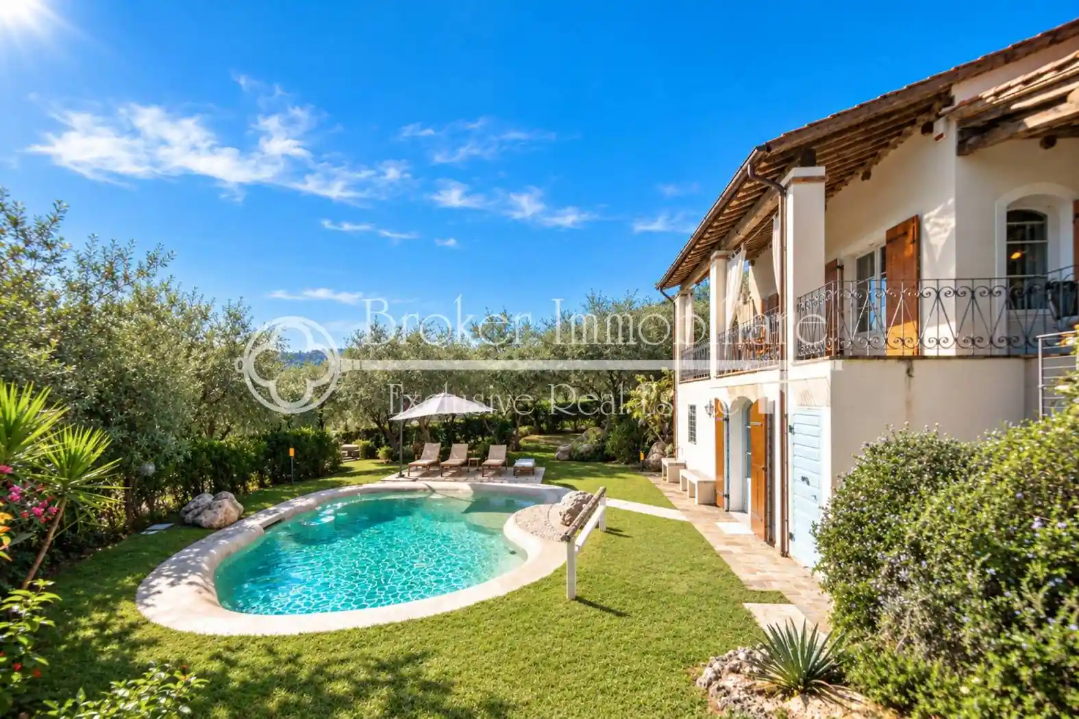 Rustico - Casale in vendita a Camaiore