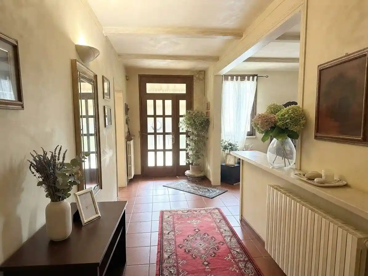 Villa in vendita a Suzzara