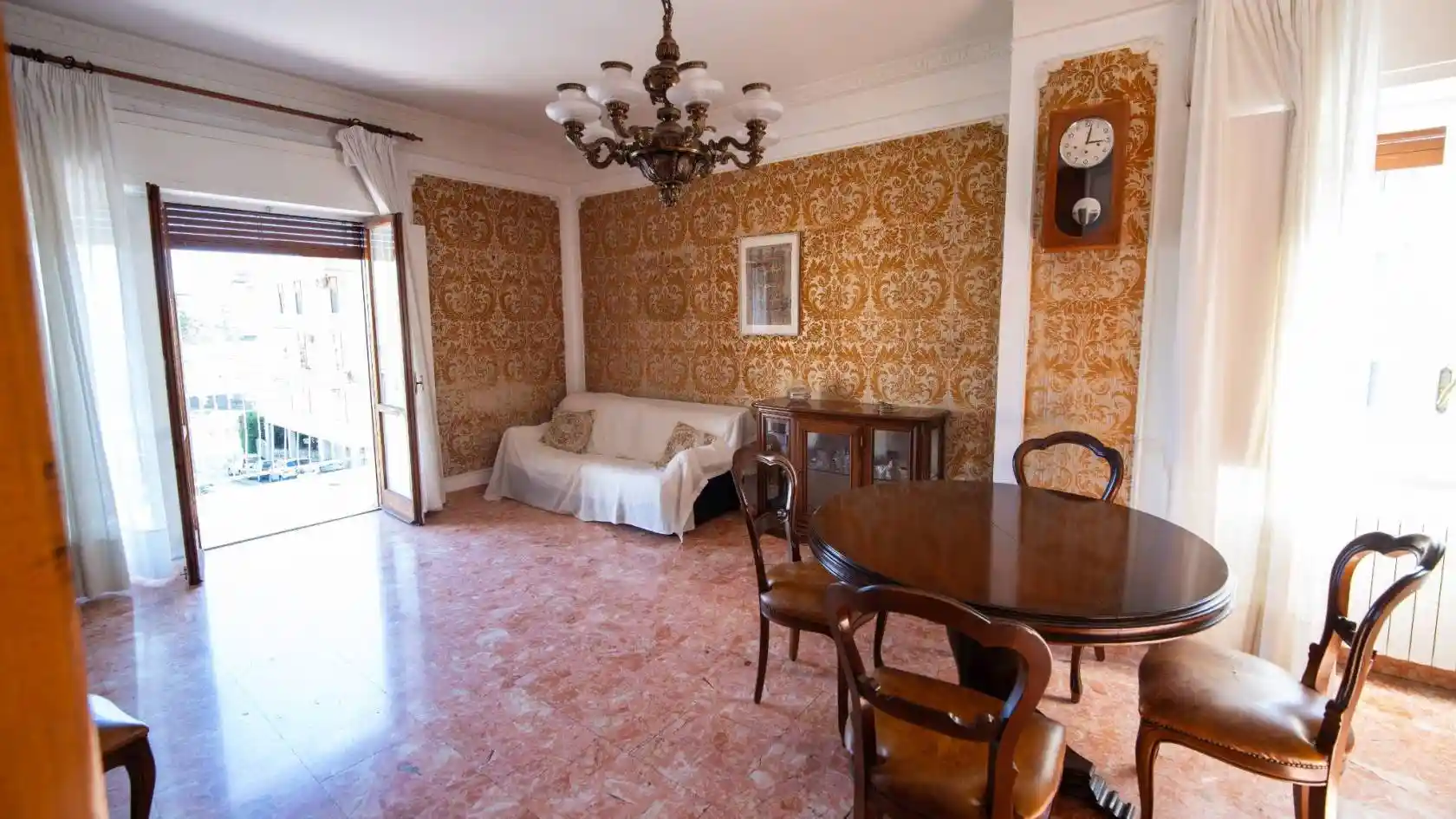 Appartamento in vendita a Salerno