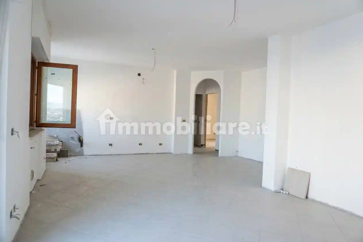 Appartamento in vendita a Sinalunga