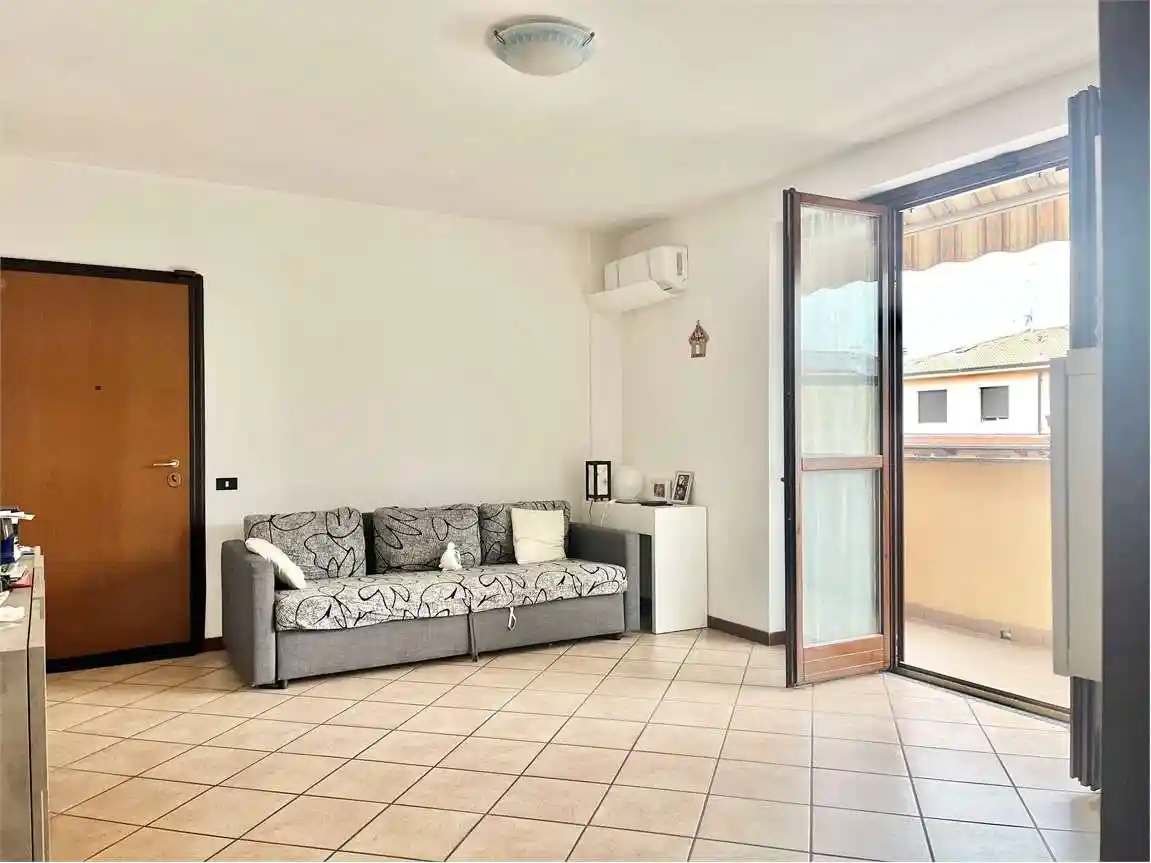 Appartamento in vendita a Ceriano Laghetto
