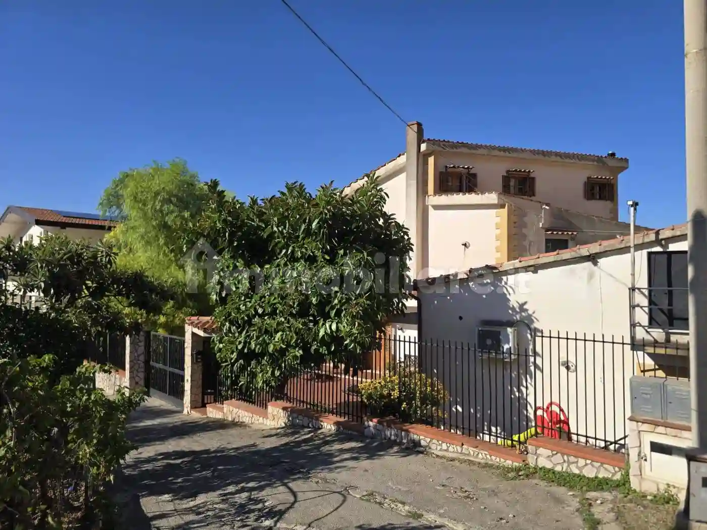 Villa - foto 2