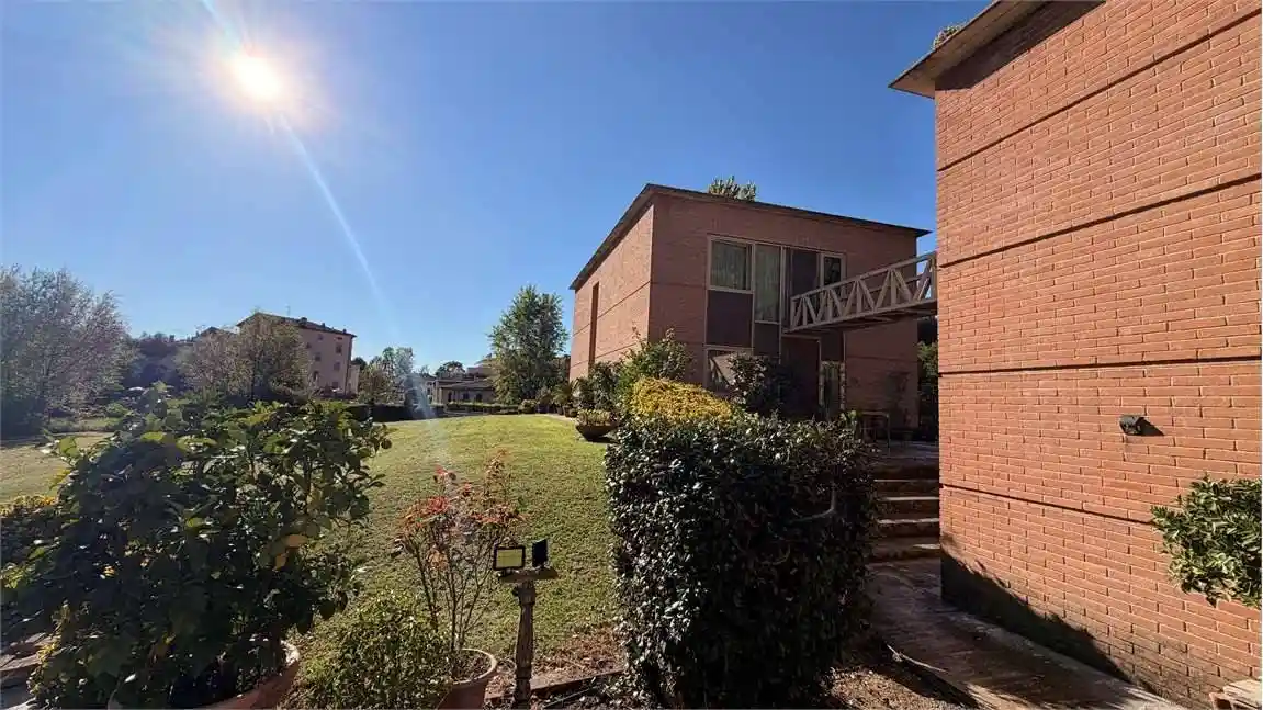 Villa in vendita a Lucca