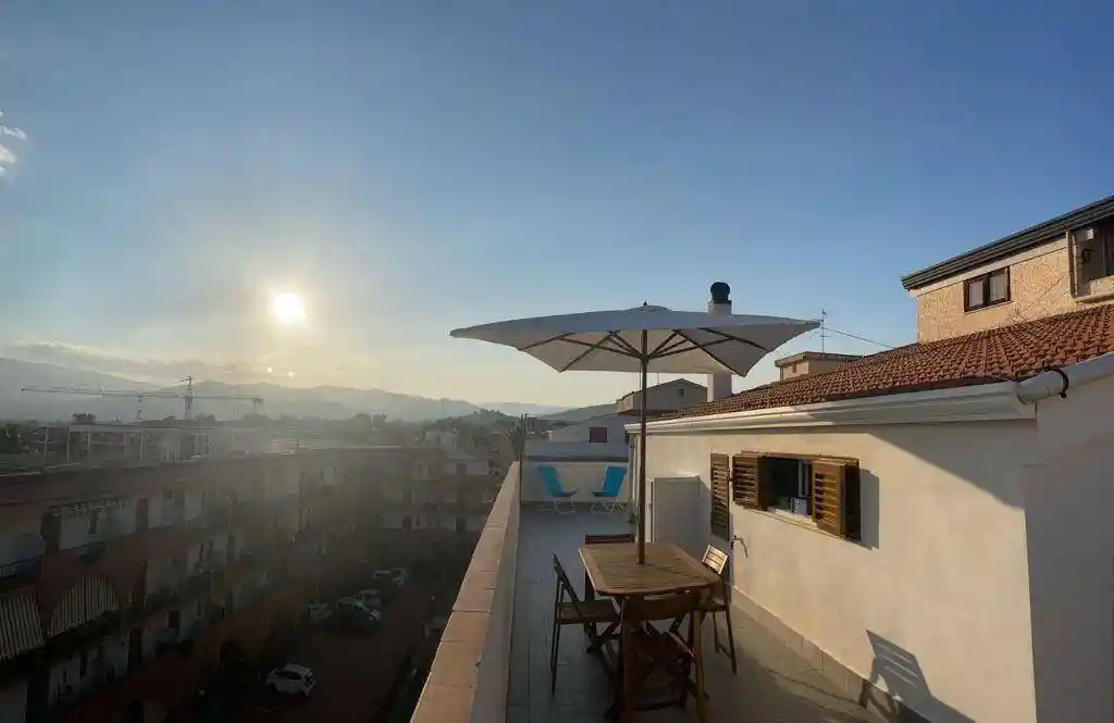 Appartamento in affitto a Giardini-Naxos