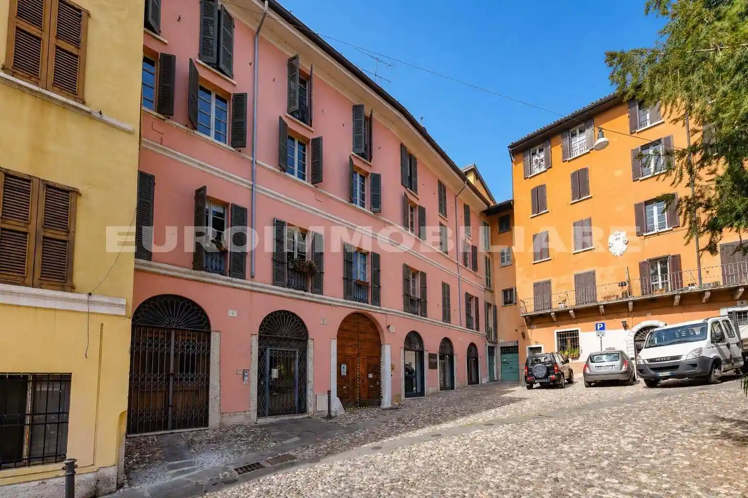 Appartamento in vendita a Brescia