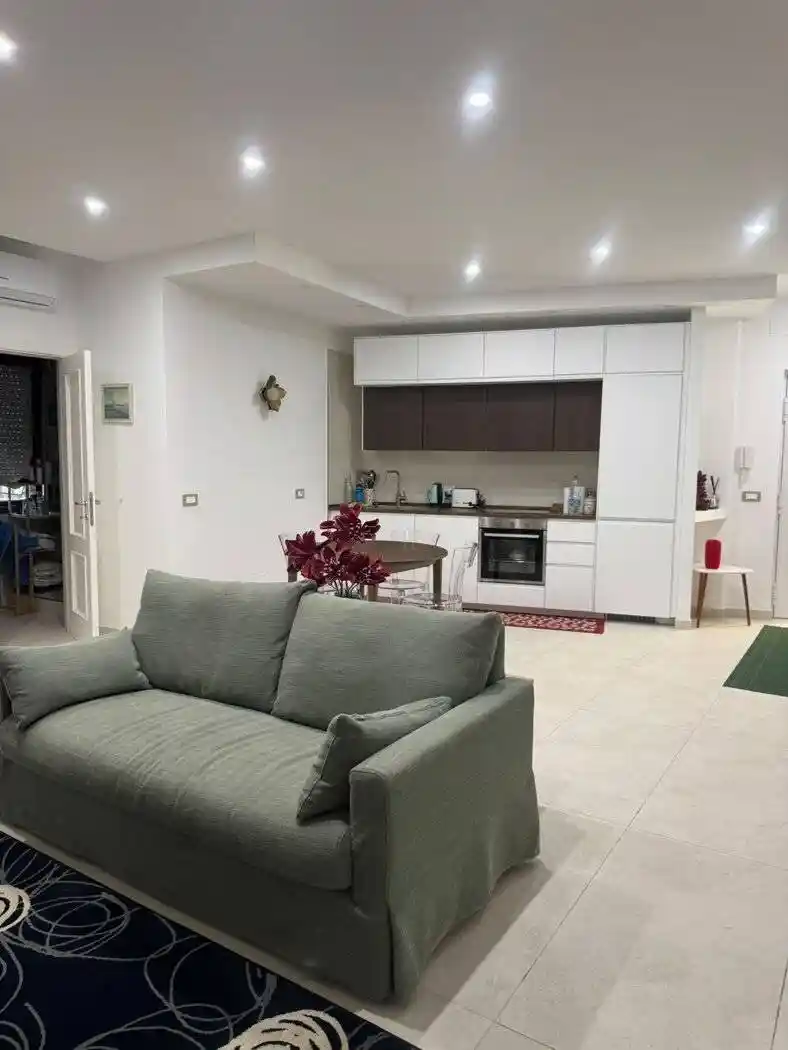 Appartamento in affitto a Pozzuoli