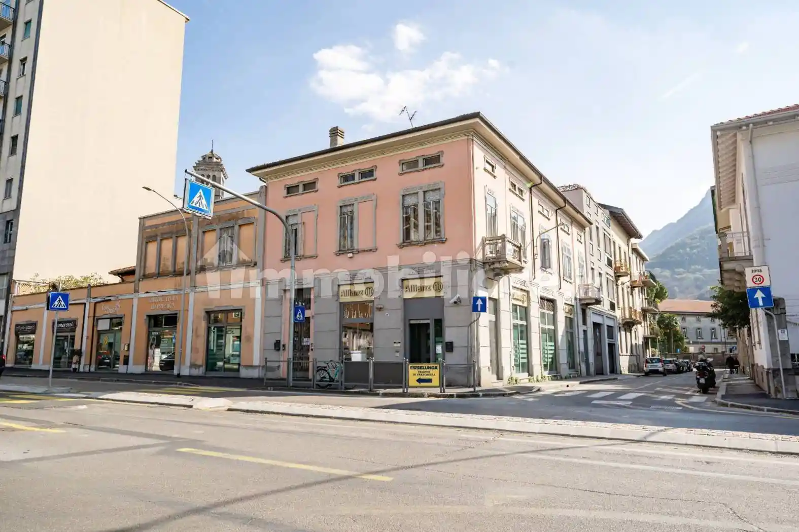Casa indipendente in vendita a Lecco