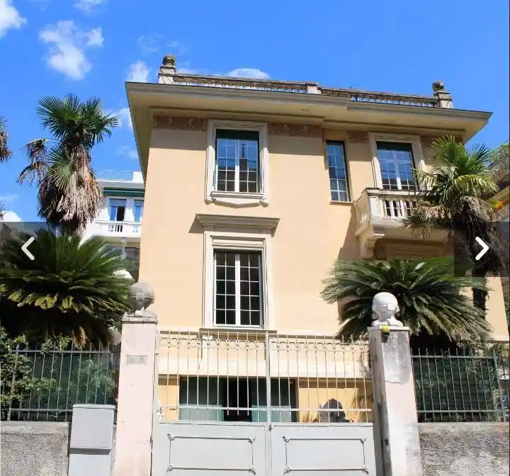 Villa in vendita a Genova