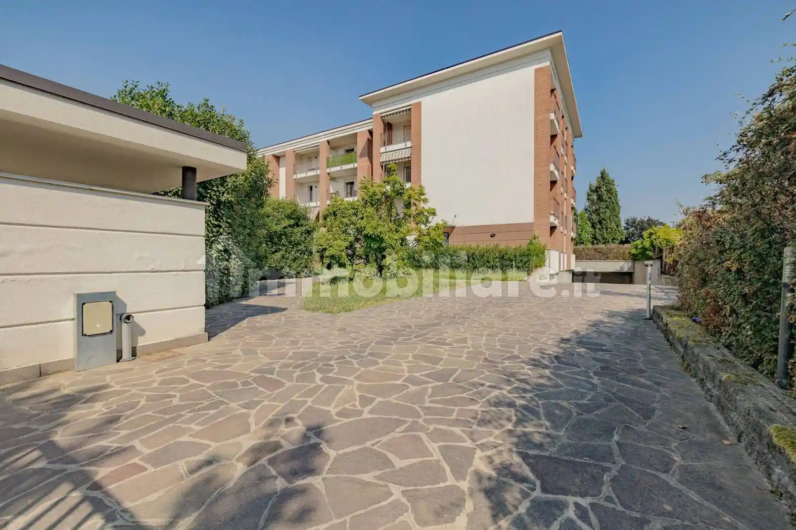 Appartamento in vendita a Agrate Brianza