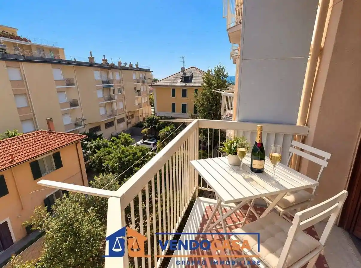 Appartamento in vendita a Finale Ligure