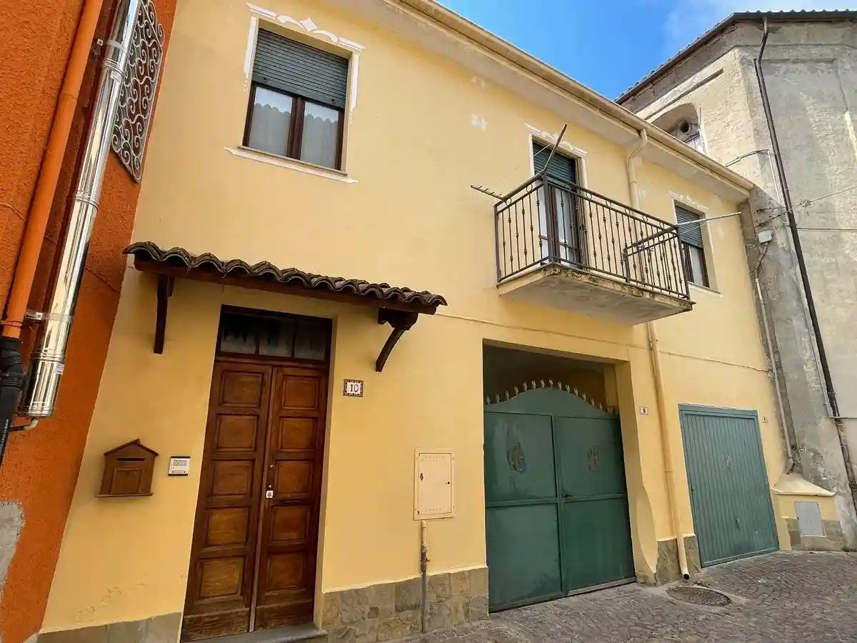 Rustico - Casale in vendita a Canelli
