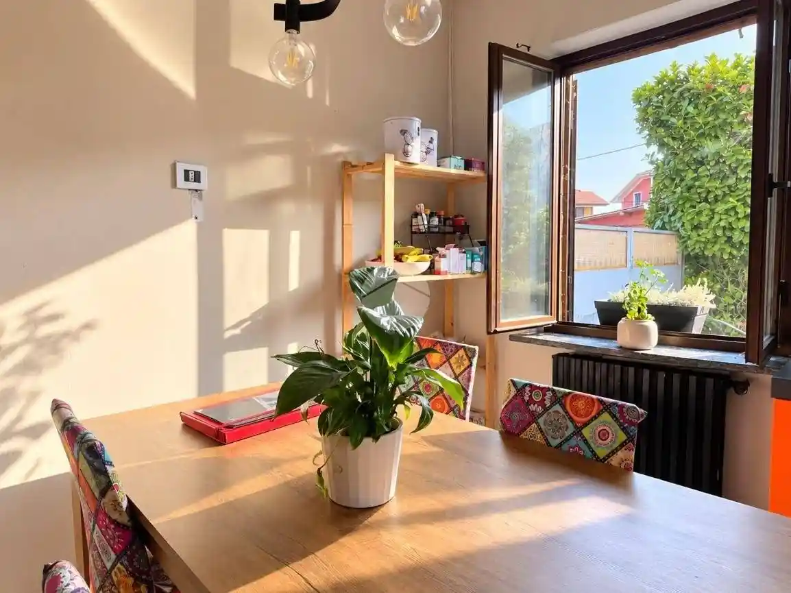 Casa indipendente in vendita a Vigliano Biellese