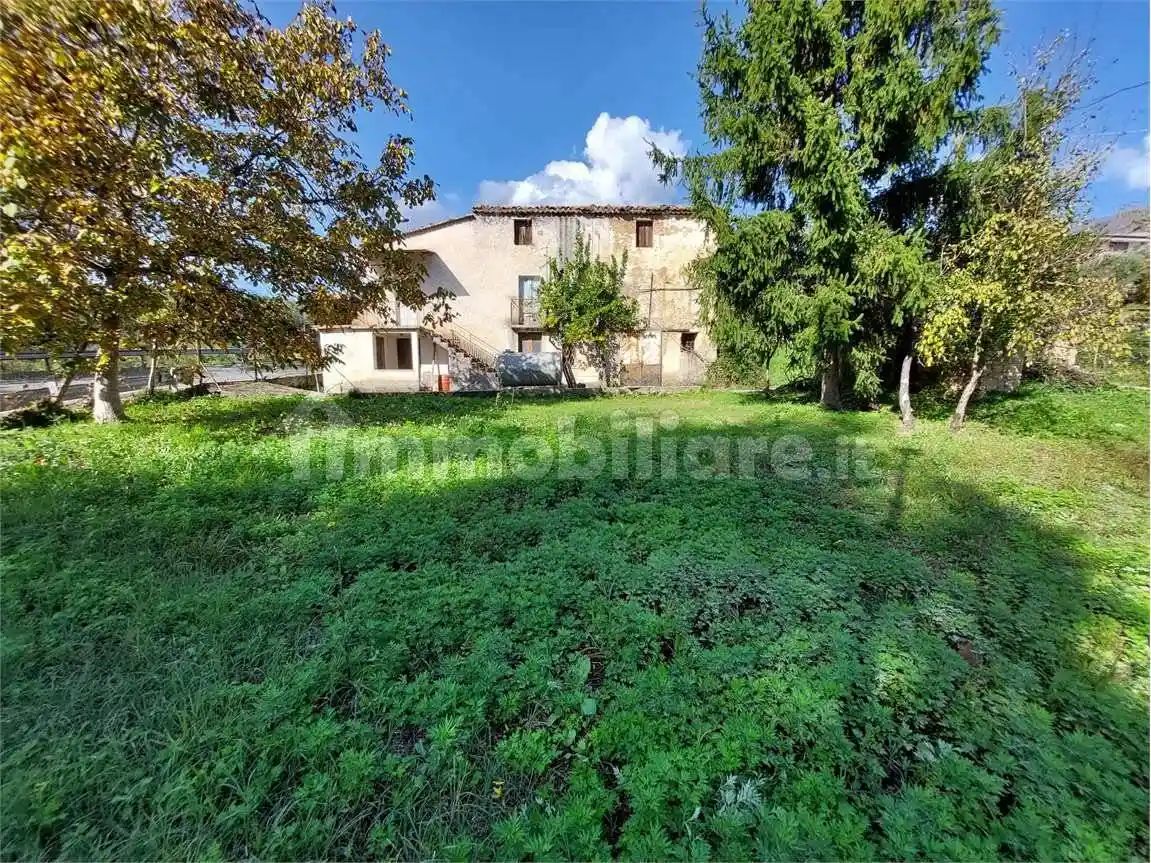 Casa indipendente in vendita a Sora