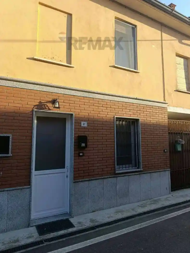 Casa indipendente in vendita a Villanova d'Ardenghi
