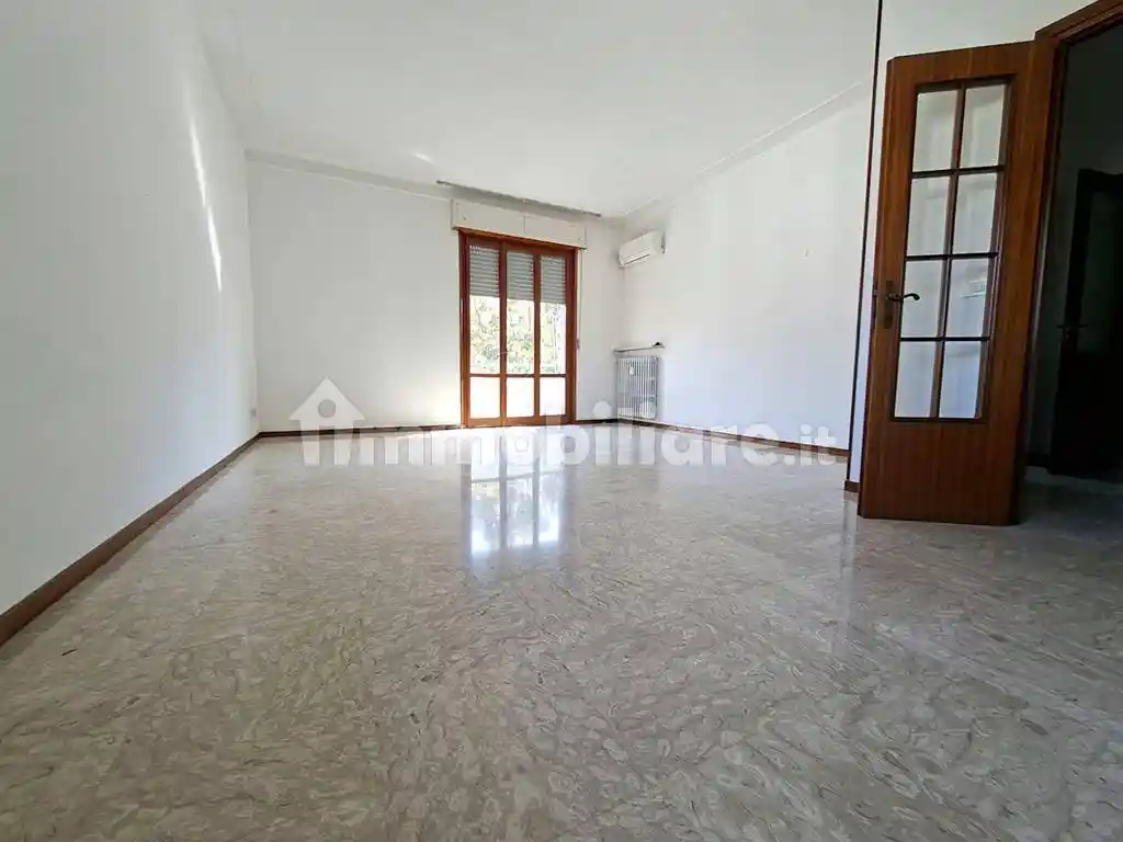Appartamento in vendita a Parma