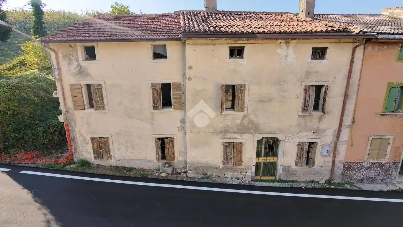 Rustico - Casale in vendita a Badia Calavena