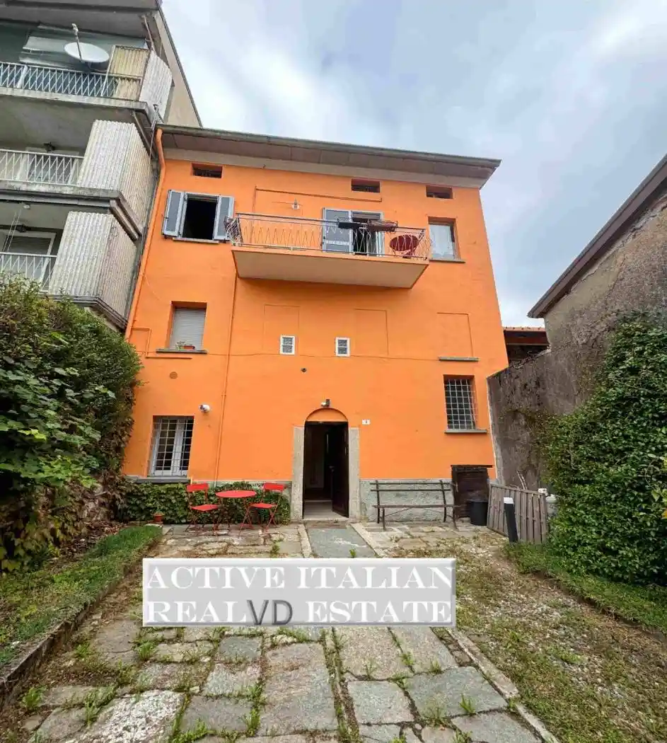 Casa indipendente in vendita a Alta Valle Intelvi
