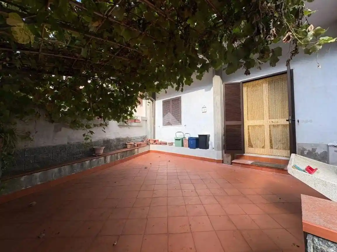 Casa indipendente in vendita a Massa