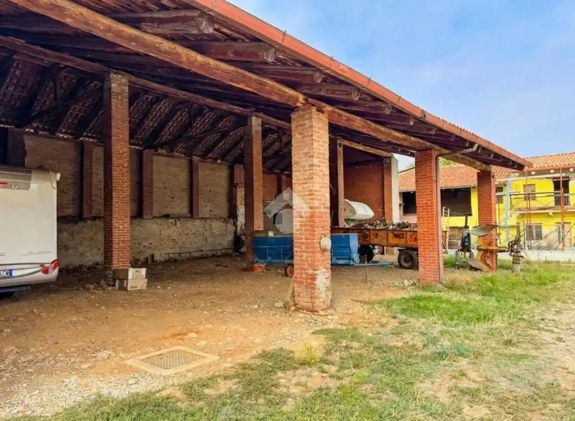 Rustico - Casale in vendita a Rivalta di Torino