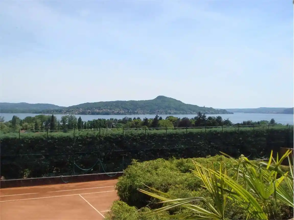 Villa in vendita a Lesa