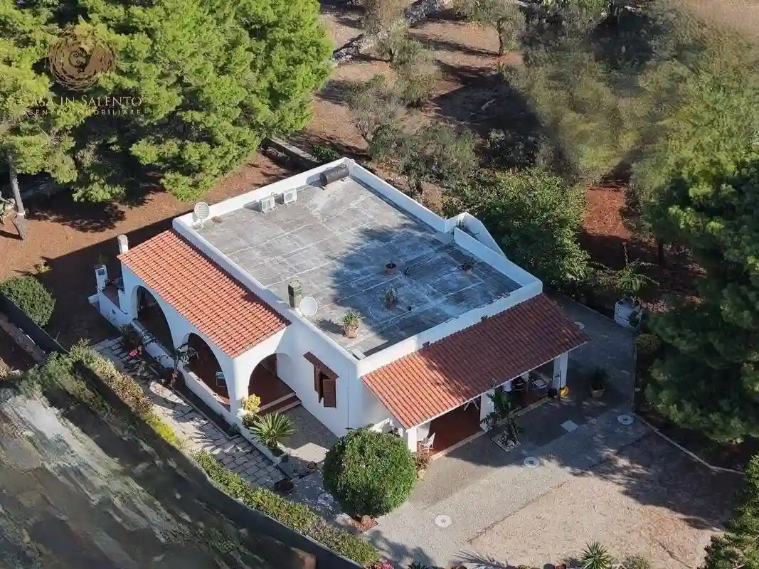 Villa - foto 2