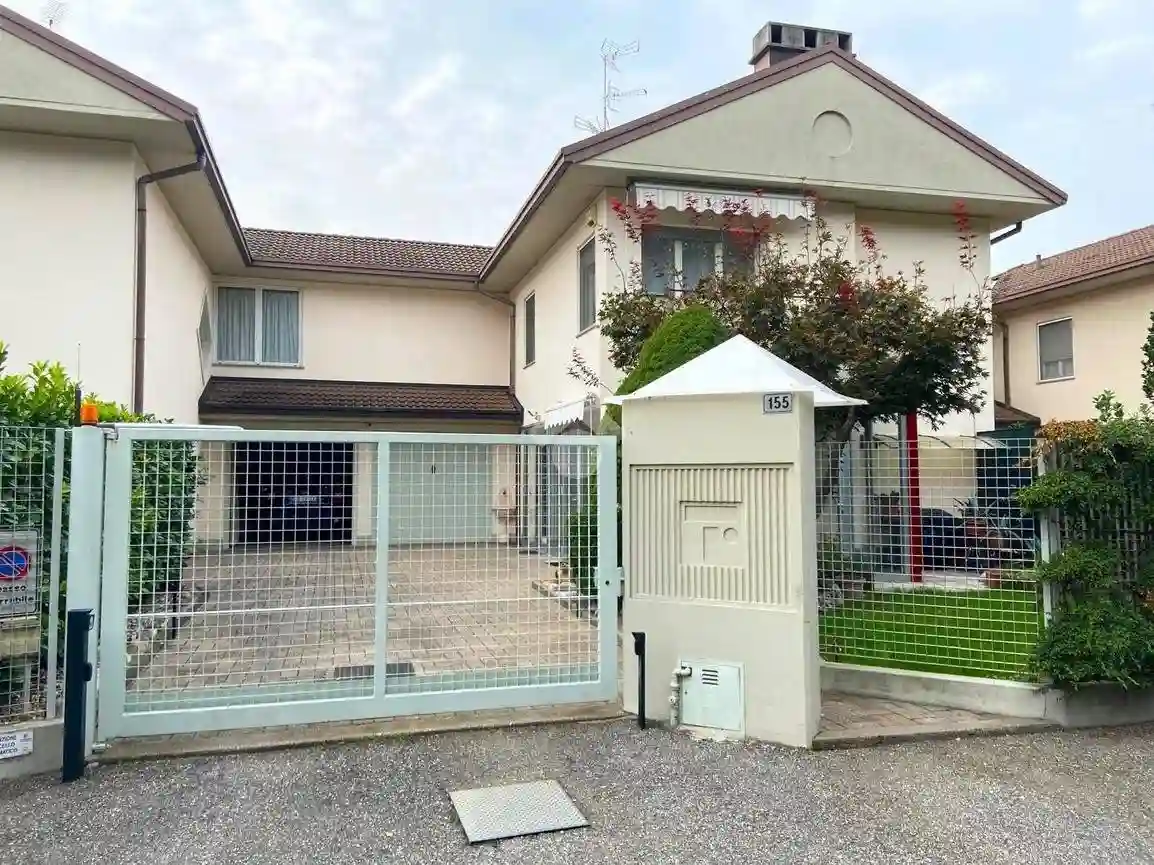 Villetta a schiera - foto 2