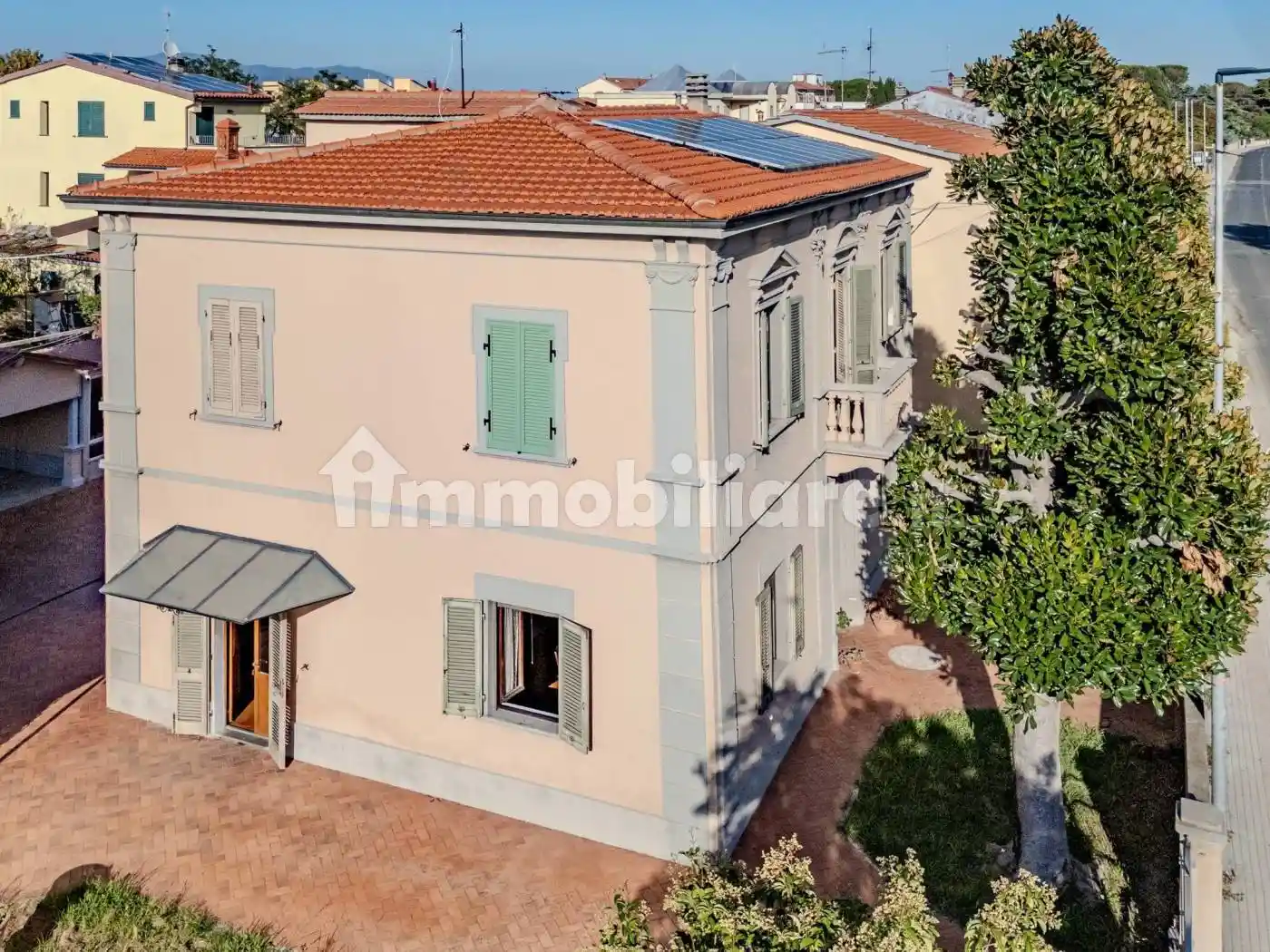 Villa in vendita a Collesalvetti
