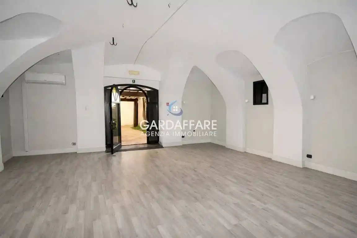 Appartamento in vendita a Manerba del Garda
