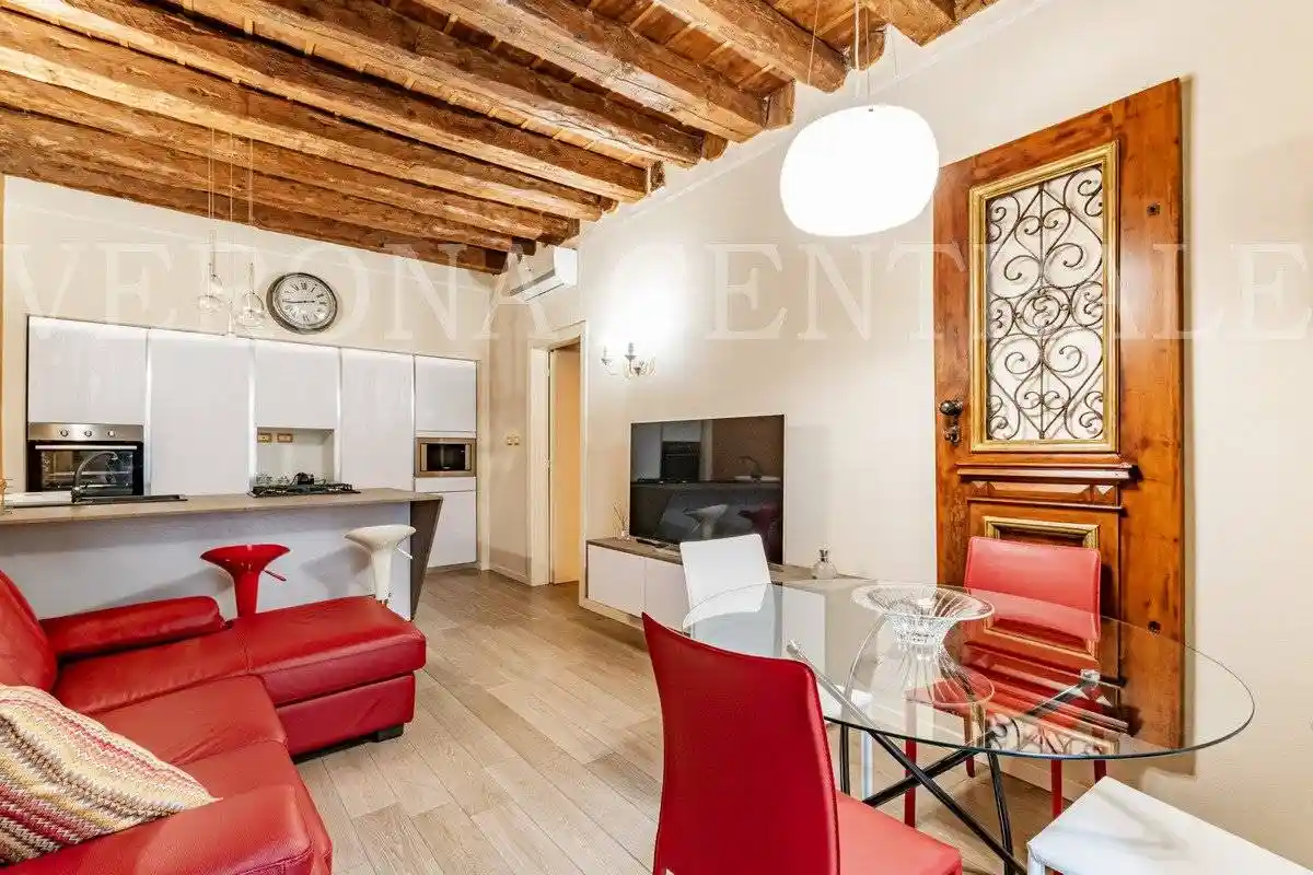 Appartamento in vendita a Verona