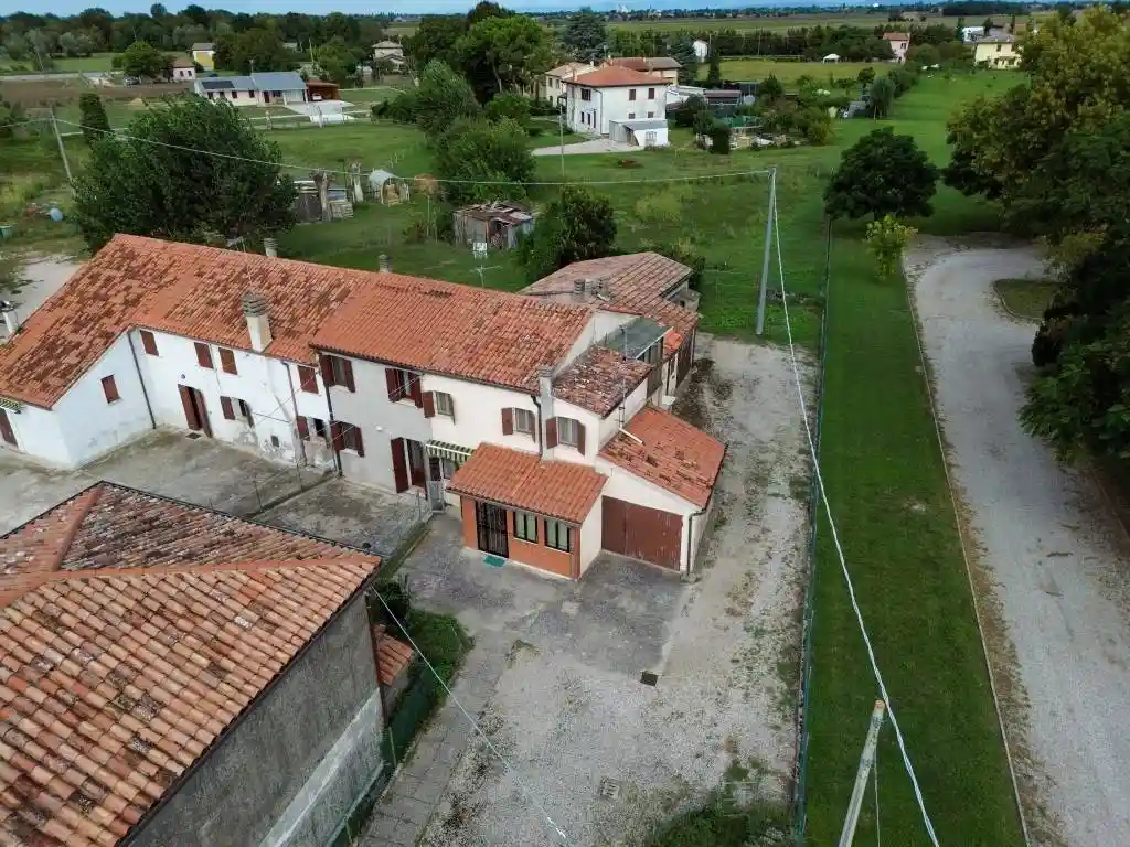 Villetta a schiera in vendita a Sant'Urbano