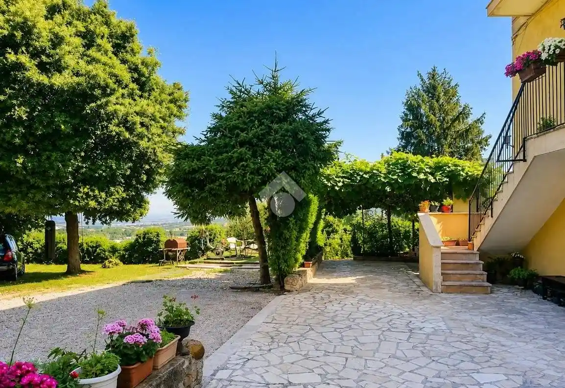 Appartamento in affitto a Marino