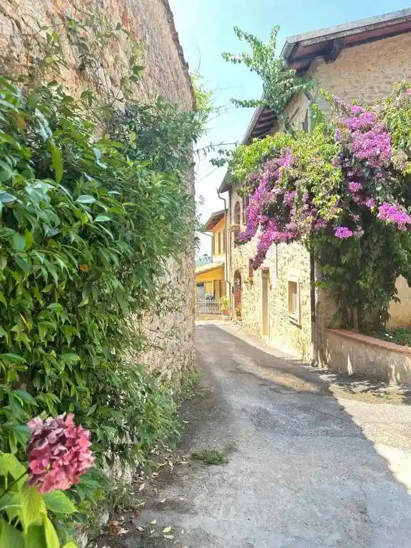 Casa indipendente in vendita a Camaiore