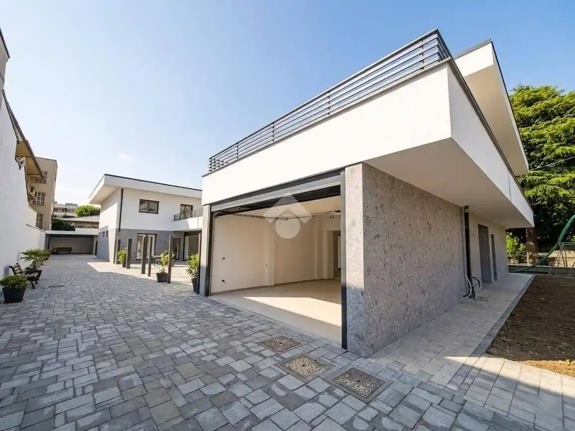 Villetta a schiera in vendita a Seveso